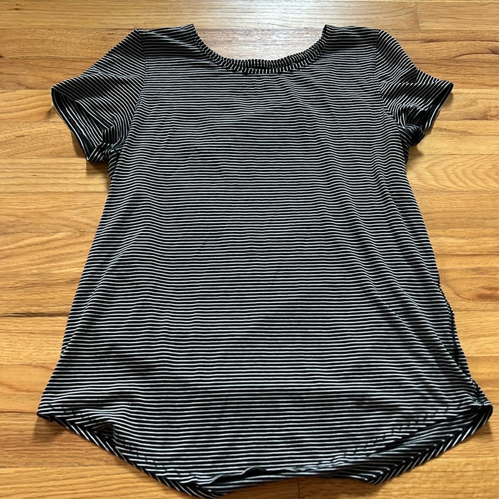 Lululemon Crew Neck T